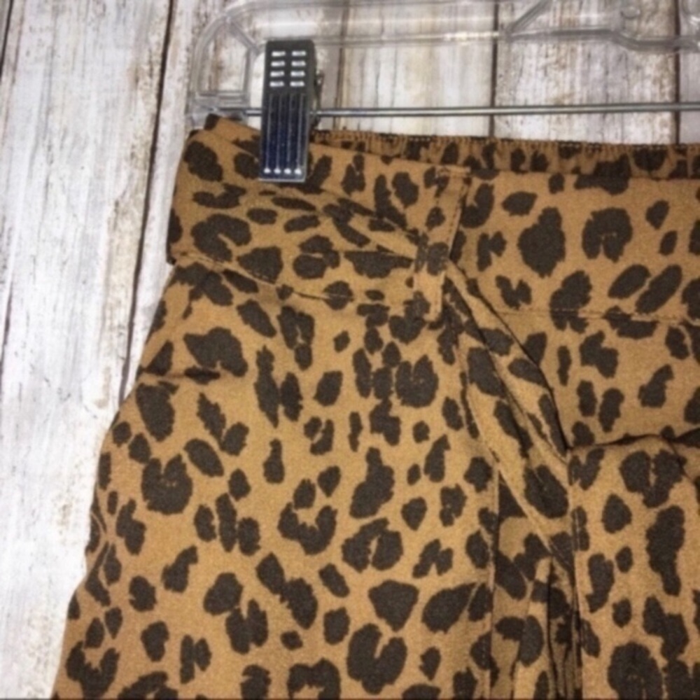 A New Day Leopard Print Tie Paper Bag Shorts - Picture 2 of 6